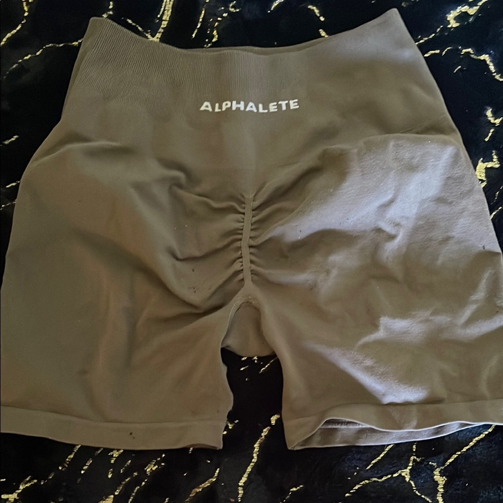 Alphalete taupe Scrunch Shorts